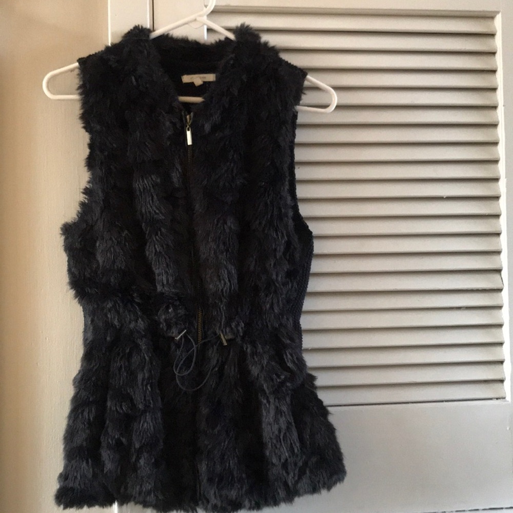MAURICES FAUX FUR VEST